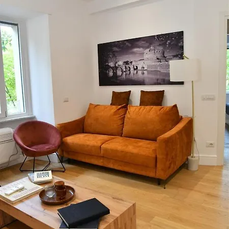 Clodio Apartment